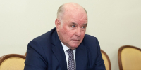 Сенатор Карасин назвал чушью данные о согласии Трампа с капитуляцией России - ИА Общественная служба новостей
