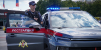 Московские росгвардейцы оказали помощь пострадавшему в ДТП велосипедисту - Росгвардия