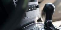 AutoNews перечислил новые штрафы и запреты для водителей летом 2025 года - ИА Общественная служба новостей