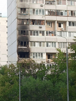 Квартира вспыхнула в многоэтажном доме на Солнцевском проспекте предыдущей ночью