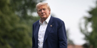 Трамп вновь пригрозил ввести санкции против России - M24.Ru