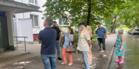 В Теплом Стане проинспектировали территории около домов на ул. Академика Варги - Район Тёплый Стан