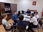 Офицеры столичного СК провели круглый стол со студентами высших учебных заведений и школьниками