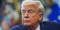 Дональд Трамп прилетел в Анкоридж - Говорит Москва
