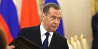 Медведев: саммит на Аляске доказал возможность переговоров без предварительных условий - M24.Ru