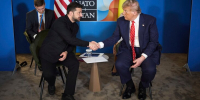 Зеленский планирует встретиться с Трампом в Вашингтоне 18 августа - M24.Ru