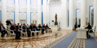 Путин провел в Кремле Совещание по итогам российско-американской встречи в верхах - Моссовет