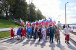 «Молодая Гвардия Единой России» и «Волонтёрская Рота» организовали в Москве масштабный флешмоб ко Дню Государственного флага РФ