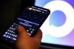Мессенджер МАХ станет обязательным для предустановки на новые устройства с 1 сентября