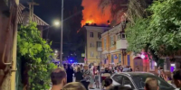 Пожар вспыхнул на крыше жилого дома в Ростове-на-Дону после атаки БПЛА - M24.Ru