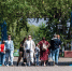 Исследование: 63% москвичей живут в 15 минутах ходьбы до школ, поликлиник и остановок - M24.Ru