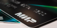 Мошенники стали использовать поддельный Mir Pay для кражи денег через банкоматы - Вечерняя Москва