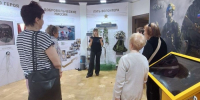 Во флигеле усадьбы на Перекопской проходит выставка, посвященная участникам СВО - Район Зюзино