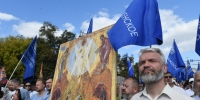 Преподаватели и студенты СФИ приняли участие в общемосковском крестном ходе - СФИ