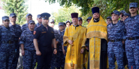 Сотрудники вневедомственной охраны столичного главка Росгвардии приняли участие в общегородском крестном ходе в Москве - Росгвардия