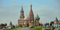 Губернатор Севастополя поблагодарил столицу за современный формат голосования. Фото: Анна Быкова, «Вечерняя Москва» - Басманные вести