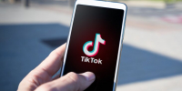 Трамп продлил указом отсрочку блокировки TikTok в США до 16 декабря - M24.Ru