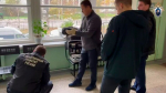 Напавший на педагогов техникума в Архангельске частично признал вину