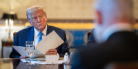 Трамп: Влияние новых санкций США против России станет ясно через полгода - Вечерняя Москва
