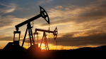 Крушение крана в Севастополе унесло жизни двоих и привело к нефтезагрязнению бухты