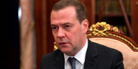 Медведев назвал вынужденным шагом оценку целесообразности ядерных испытаний - M24.Ru