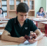 В ГД внесли проект о продлении эксперимента по сдаче ОГЭ только по двум предметам - M24.Ru