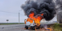 Два гражданских автомобиля подверглись атакам БПЛА в Курской области - M24.Ru
