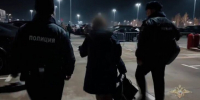 В аэропорту Владивостока задержана россиянка, оставившая дочь в Таиланде - M24.Ru