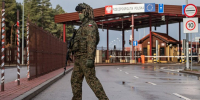 Польша возобновит работу двух КПП на границе с Белоруссией - M24.Ru