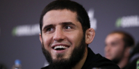 Россиянин Махачев завоевал чемпионский титул UFC в полусреднем весе - Вечерняя Москва
