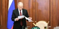 Путин отметил работу профсоюзов в опасных условиях в зоне СВО - ИА Общественная служба новостей