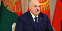 Лукашенко заявил, что Украина пойдет на мирный договор из-за риска потери страны - M24.Ru