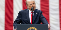 Трамп сообщил о гибели сотрудницы Нацгвардии, пострадавшей при атаке в Вашингтоне - M24.Ru