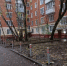 Во дворах Ломоносовского района установили антипарковочные столбики и полусферы - Газета Ваши-соседи