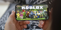 Адвокат Зернов: Roblox может вернуться при соблюдении законов РФ - M24.Ru