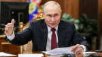 Путин поблагодарил командующего за освобождение Северска