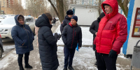 13 декабря глава управы района Братеево Александр Воробьев провёл еженедельный обход территории - Район Братеево