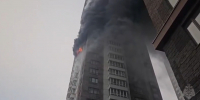 Около 20 человек эвакуировали из горящей многоэтажки на востоке Москвы - Вечерняя Москва
