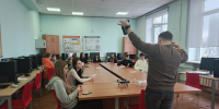 Школьники научились управлять дронами на мастер-классе ИЦО - МГПУ