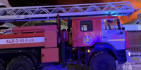 Крупный пожар произошел в торговых павильонах в Сергиевом Посаде - M24.Ru