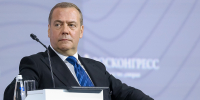 «Выстоим и в этот раз»: Медведев прокомментировал новые санкции США против РФ - Вечерняя Москва