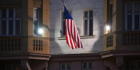 Госдепартамент: США не хотят пускать иностранцев, которые станут "обузой" для страны - M24.Ru
