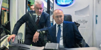 Путин и Собянин запустили тестирование первого отечественного беспилотного поезда - Информационный Центр