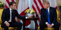 Guardian: Трамп хотел причинить боль Макрону публикацией личного сообщения - M24.Ru