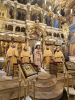 Божественная литургия в Неделю о мытаре и фарисее на Сербском подворье в Москве (фото)