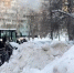 В Москве повсеместно организованы работы по погрузке и вывозу снега - M24.Ru