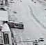 Появилось видео ДТП грузовика с автобусом на Ленинском проспекте в Москве - Вечерняя Москва