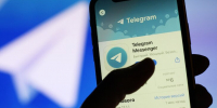 Песков заявил о ведущихся контактах "с людьми из Telegram" - M24.Ru