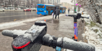 «Желтый» уровень опасности объявили в Москве и Подмосковье из-за налипания снега - Вечерняя Москва