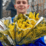 Мимозы для весеннего настроения: В центре Москвы поздравили женщин с 8 Марта - Единая Россия